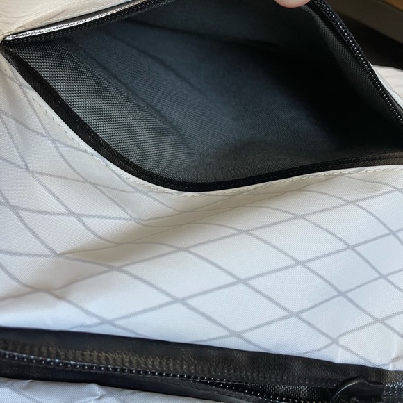 🆕DEFY Bucktown Backpack Ballistic Nylon White X-Pack NWOT - Picture 8 of 9